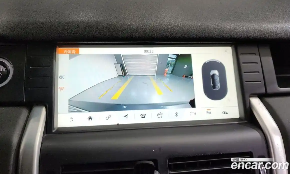 Land Rover Discovery Sport 2019 2.0 гидро в Москве № 166376, фото 15
