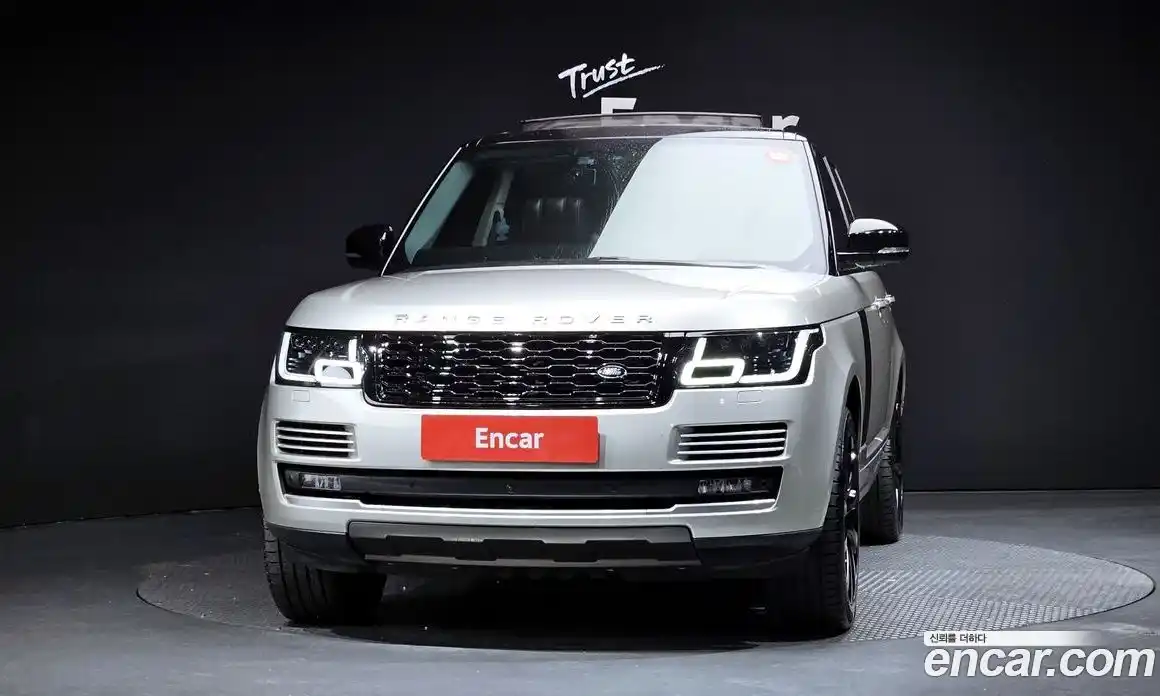 Land Rover Range-Rover 2016 4.4 гидро в Москве № 166443, фото 3