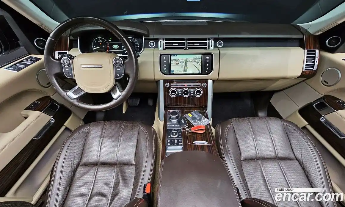 Land Rover Range-Rover 2016 4.4 гидро в Москве № 166443, фото 7