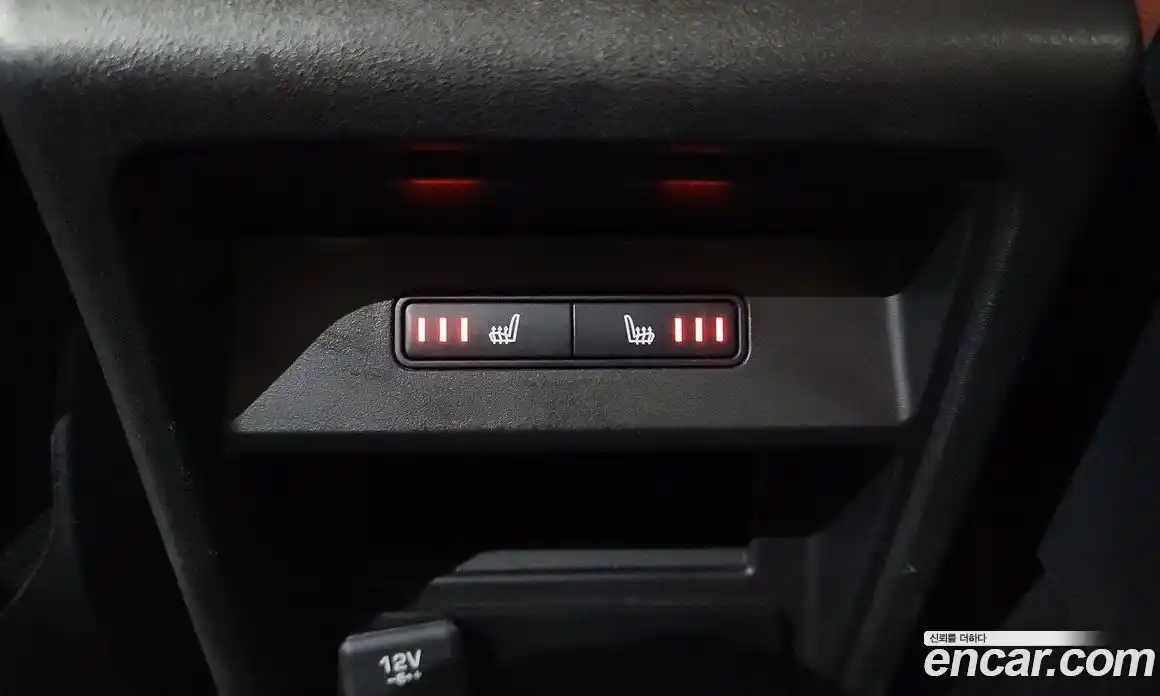 Land Rover Discovery Sport 2015 2.0 гидро в Москве № 166619, фото 18