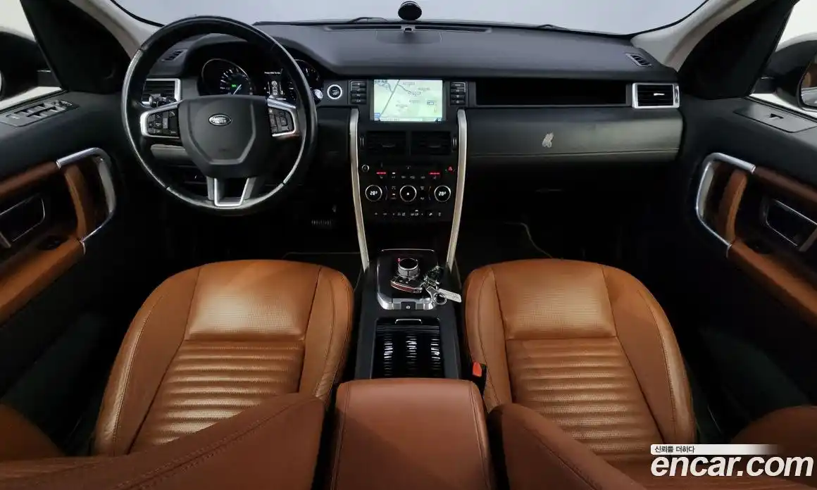 Land Rover Discovery Sport 2015 2.0 гидро в Москве № 166619, фото 7