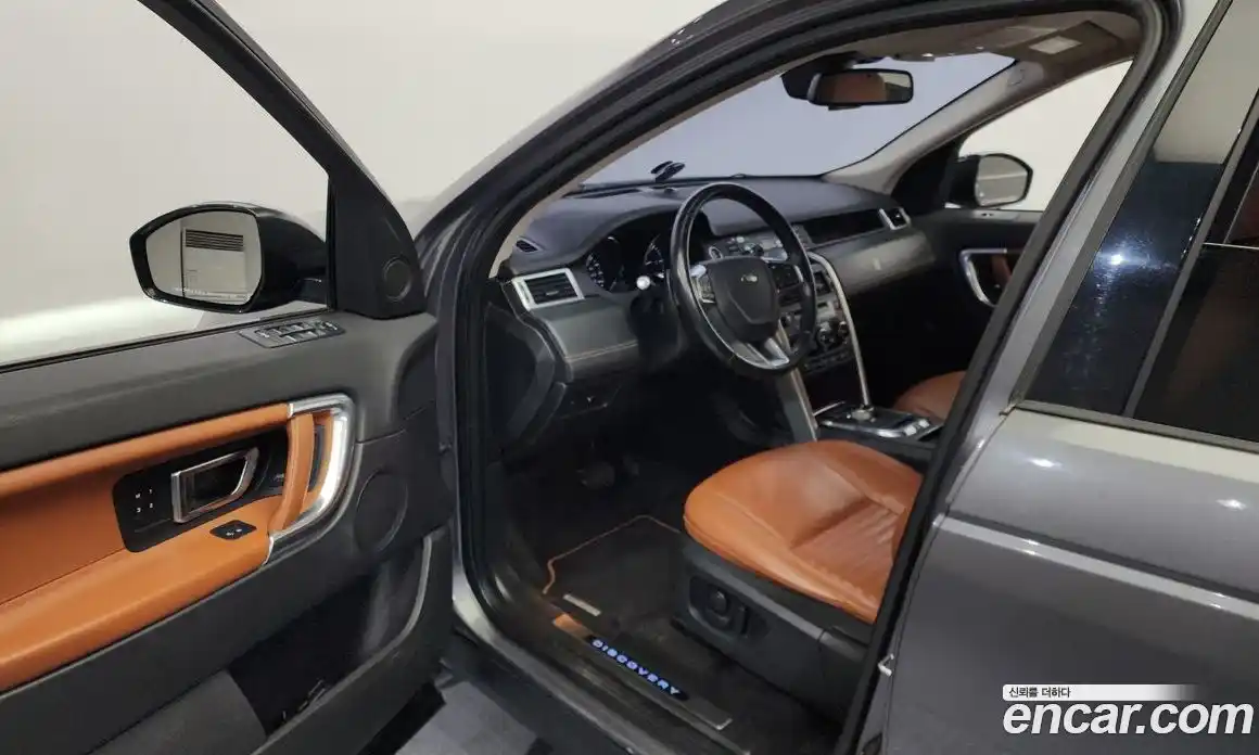 Land Rover Discovery Sport 2015 2.0 гидро в Москве № 166619, фото 10