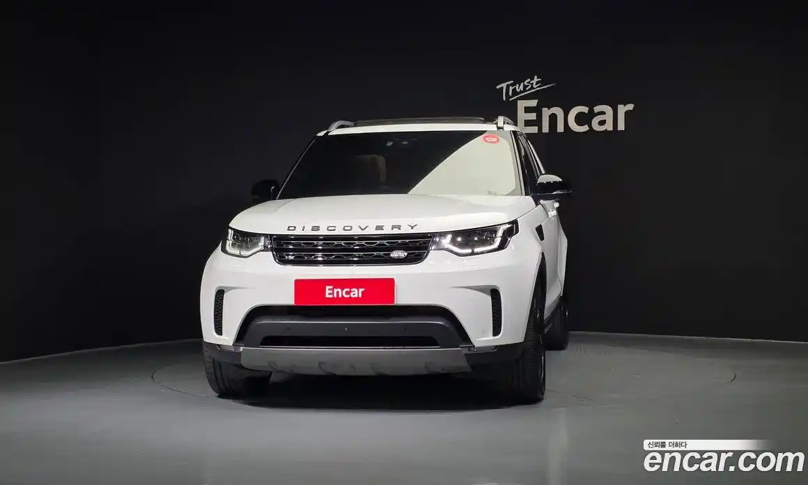 Land Rover Discovery 2019 3.0 гидро в Москве № 166711, фото 3