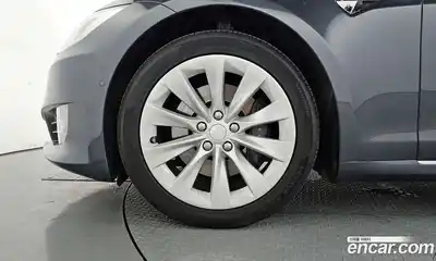 Tesla Model S 2017 0.3 гидро в Москве № 167785, миниатюра 5