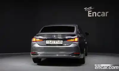Lexus ES 2021 2.5 гидро в Москве № 168196, миниатюра 4