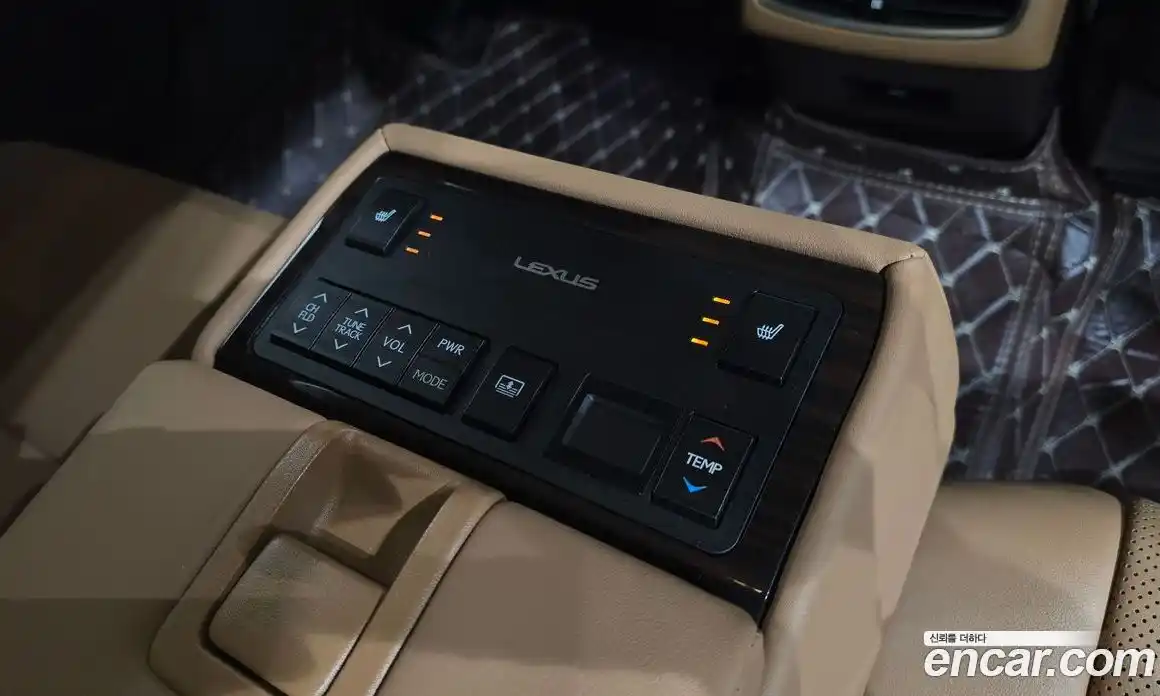 Lexus ES 2016 2.5 гидро в Москве № 168276, фото 18