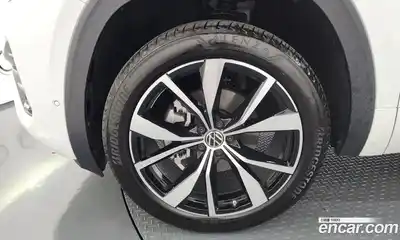 Volkswagen Atlas 2025 2.0 гидро в Москве № 168384, миниатюра 5