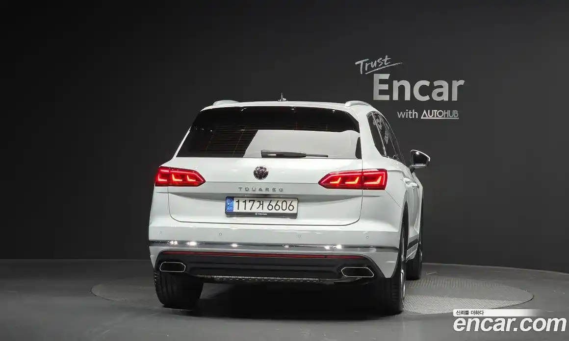 Volkswagen Touareg 2022 3.0 гидро в Москве № 168846, фото 4