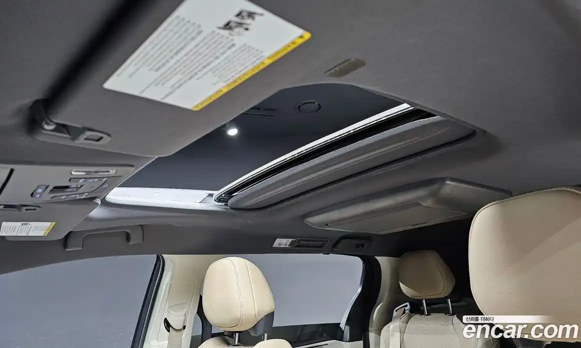 Toyota Sienna 2023 2.5 гидро в Москве № 170139, фото 19
