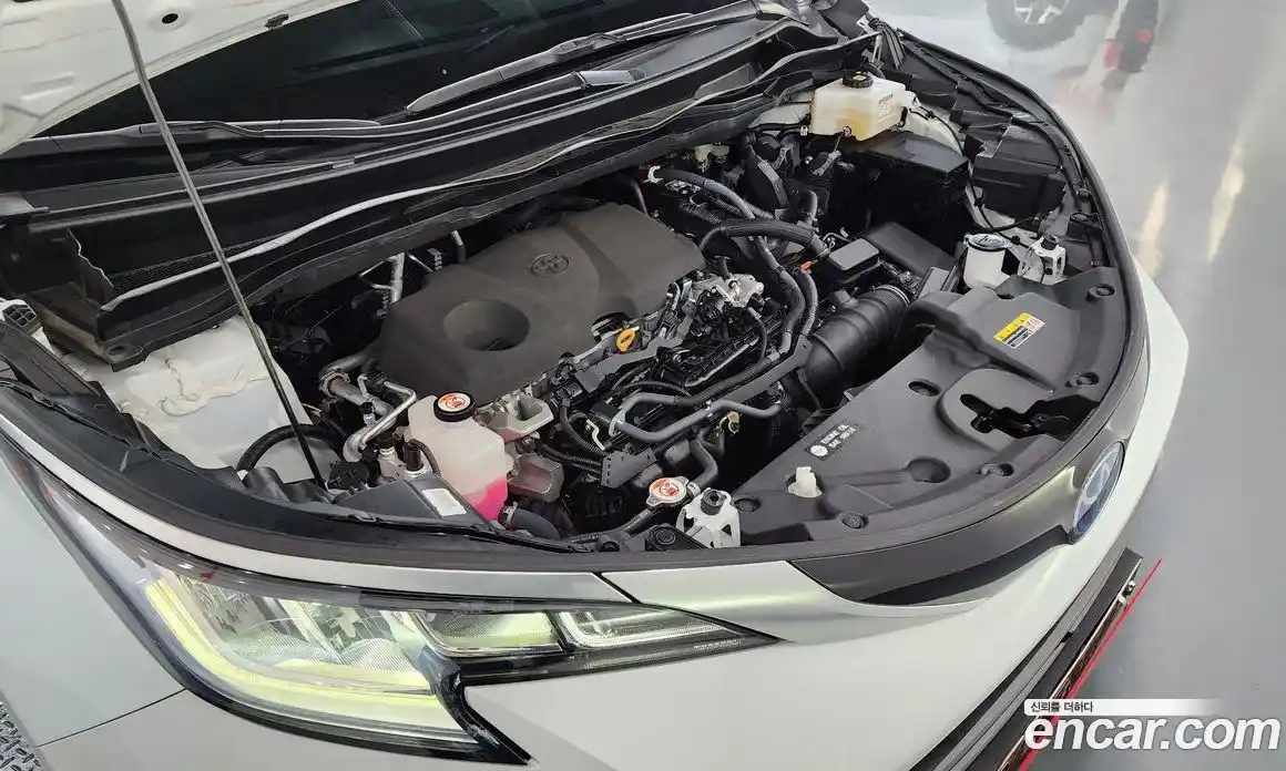 Toyota Sienna 2023 2.5 гидро в Москве № 170143, фото 6