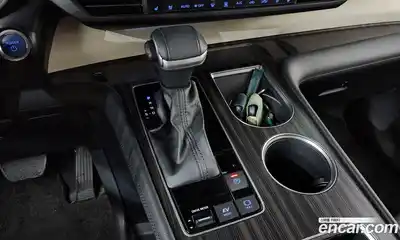 Toyota Sienna 2023 2.5 гидро в Москве № 170143, миниатюра 9