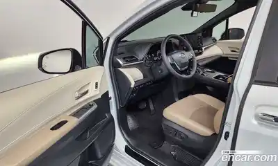 Toyota Sienna 2023 2.5 гидро в Москве № 170143, миниатюра 10