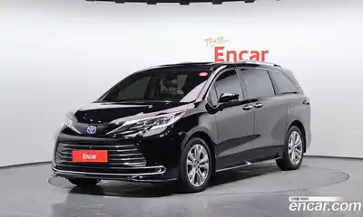 Toyota Sienna, 2023