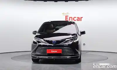 Toyota Sienna 2023 2.5 гидро в Москве № 170223, миниатюра 3