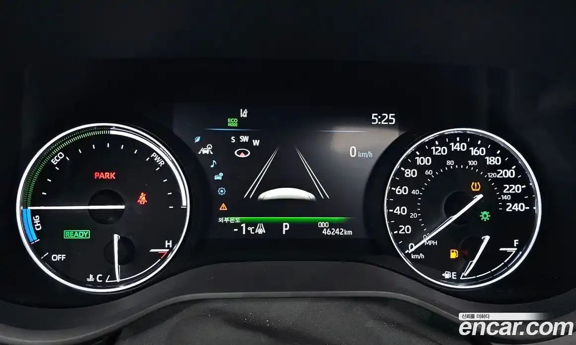 Toyota Sienna 2023 2.5 гидро в Москве № 170223, фото 8