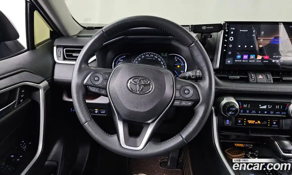 Toyota RAV4 2022 2.5 гидро в Москве № 170313, фото 13