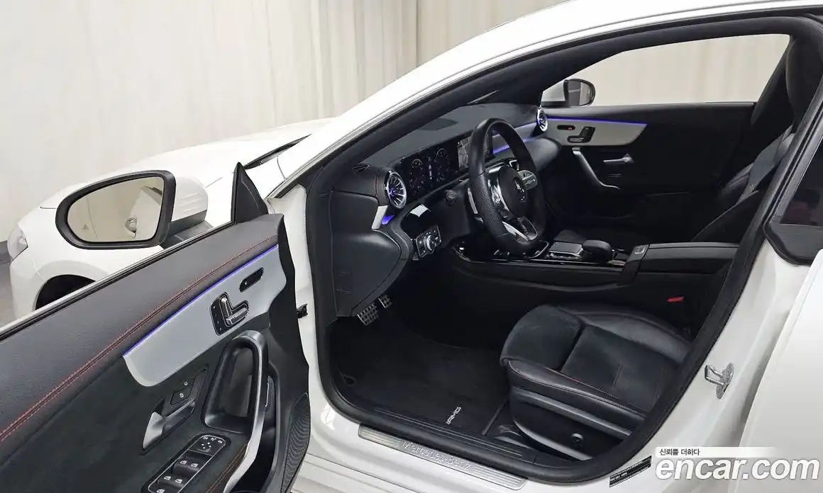 Mercedes-Benz CLA-Class 2022 2.0 гидро в Москве № 174220, фото 10