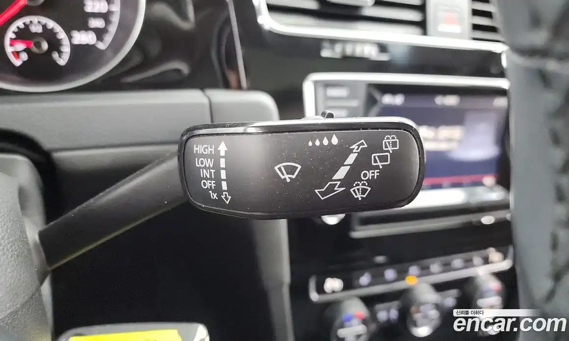 Volkswagen Golf 2014 2.0 гидро в Москве № 175554, фото 17