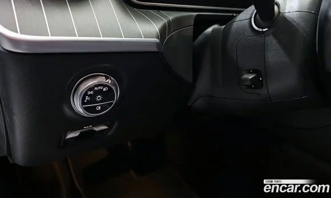 Mercedes-Benz C-Class 2023 2.0 гидро в Москве № 177377, фото 15