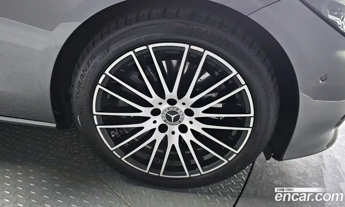 Mercedes-Benz C-Class 2023 2.0 гидро в Москве № 177377, фото 5