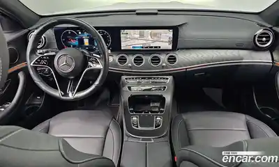 Mercedes-Benz E-Class 2023 2.0 гидро, миниатюра 7