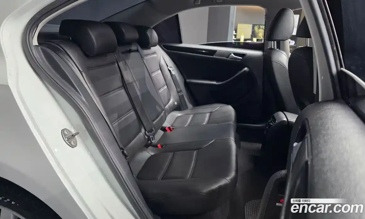 Volkswagen Jetta 2014 2.0 гидро в Москве № 185297, фото 12