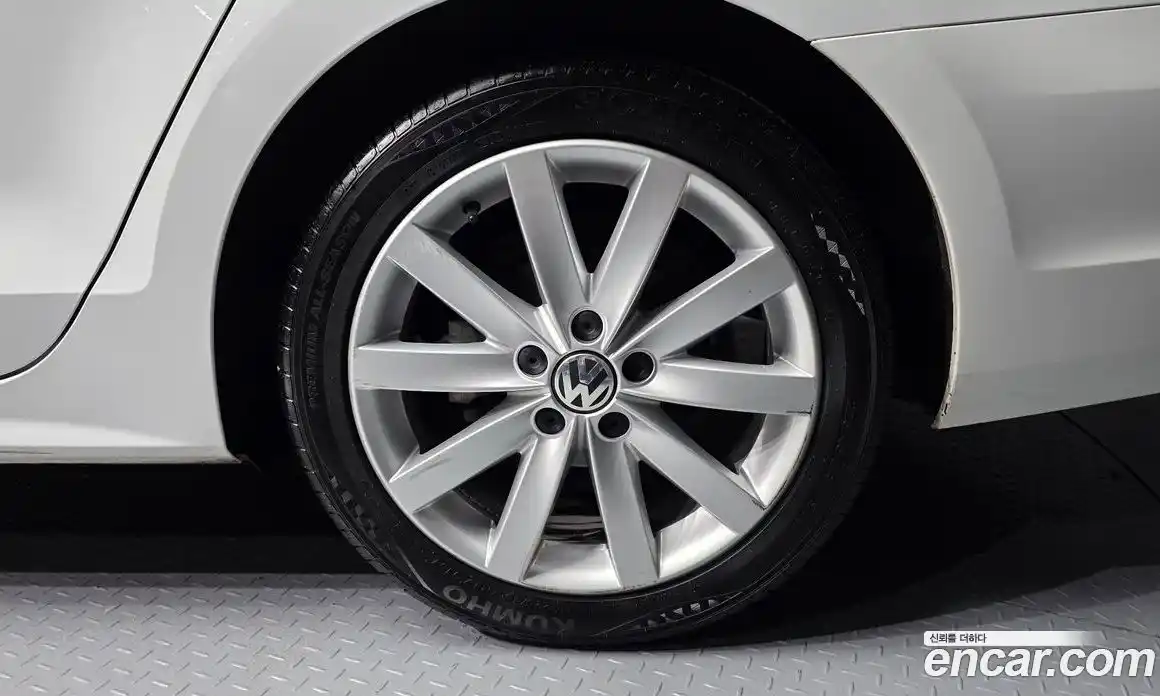 Volkswagen Jetta 2014 2.0 гидро в Москве № 185297, фото 5