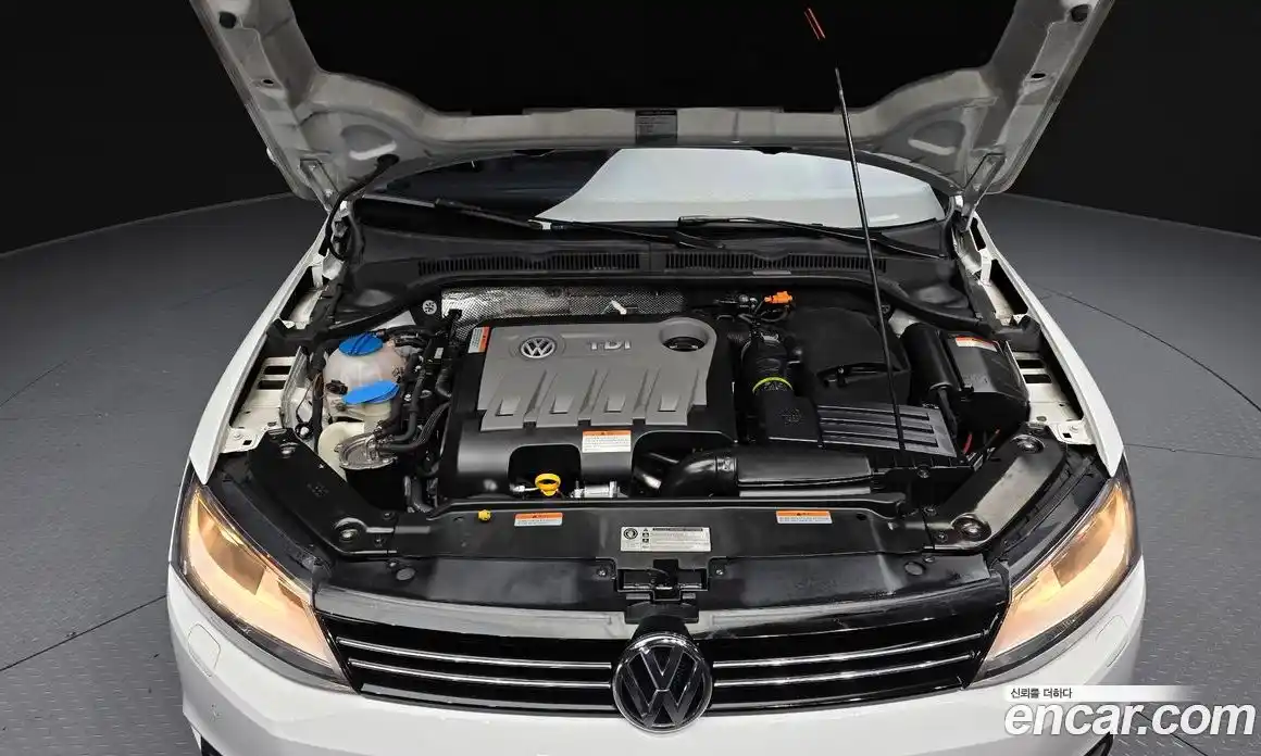 Volkswagen Jetta 2014 2.0 гидро в Москве № 185297, фото 6