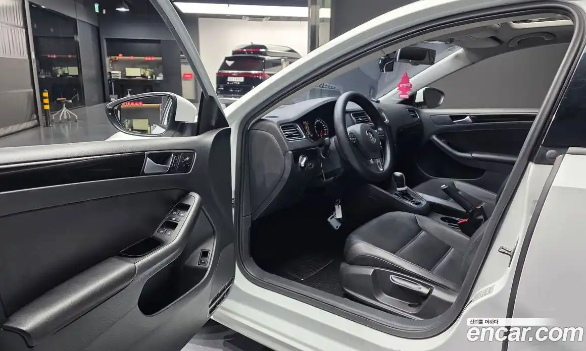 Volkswagen Jetta 2014 2.0 гидро в Москве № 185297, фото 10