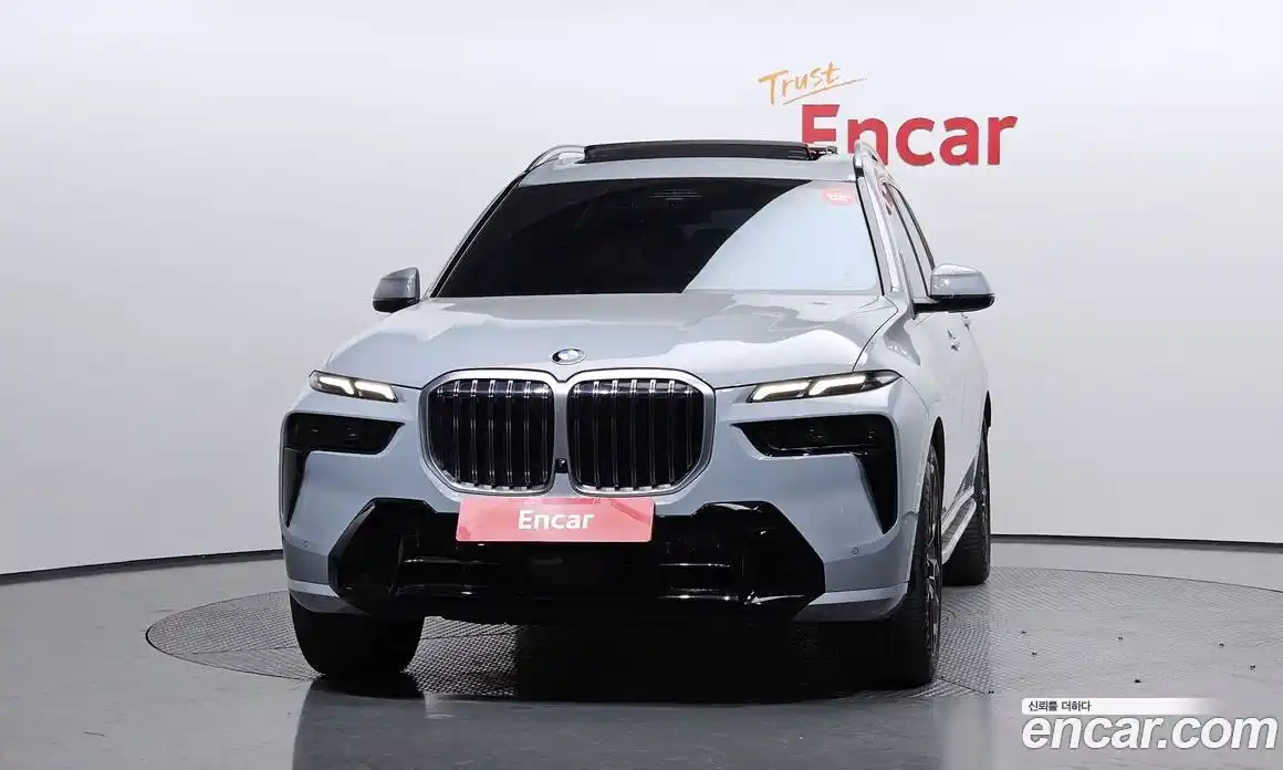 BMW X7 2024 3.0 гидро в Москве № 189176, фото 3