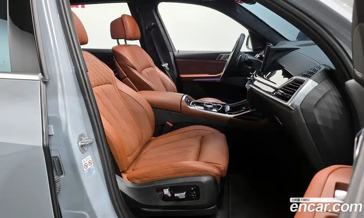 BMW X7 2024 3.0 гидро в Москве № 189176, фото 10
