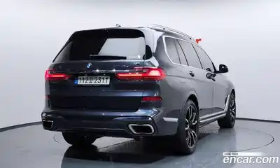 BMW X7 2021 3.0 гидро в Москве № 192222, миниатюра 2