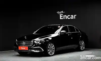 Mercedes-Benz E-Class, 2023