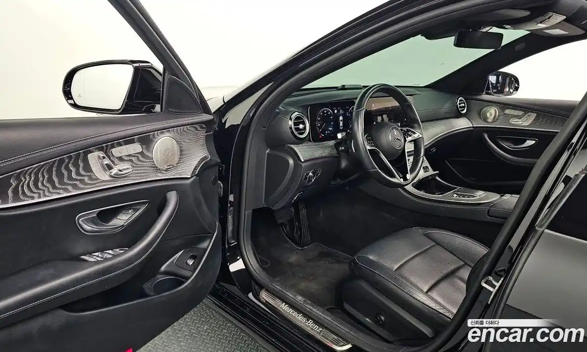 Mercedes-Benz E-Class 2021 2.0 гидро, фото 12