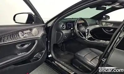 Mercedes-Benz E-Class 2021 2.0 гидро, миниатюра 12