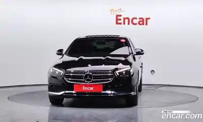 Mercedes-Benz E-Class 2021 2.0 гидро, миниатюра 3