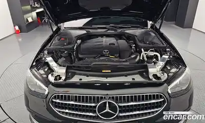Mercedes-Benz E-Class 2021 2.0 гидро, миниатюра 6