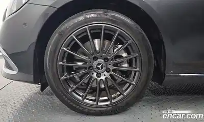 Mercedes-Benz E-Class 2021 2.0 гидро, миниатюра 5