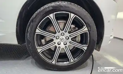 Volvo XC60 2019 2.0 гидро в Москве № 196977, миниатюра 5