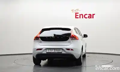 Volvo V40 2015 1.6 гидро в Москве № 197028, миниатюра 4