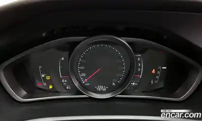 Volvo V40 2015 1.6 гидро в Москве № 197028, миниатюра 8