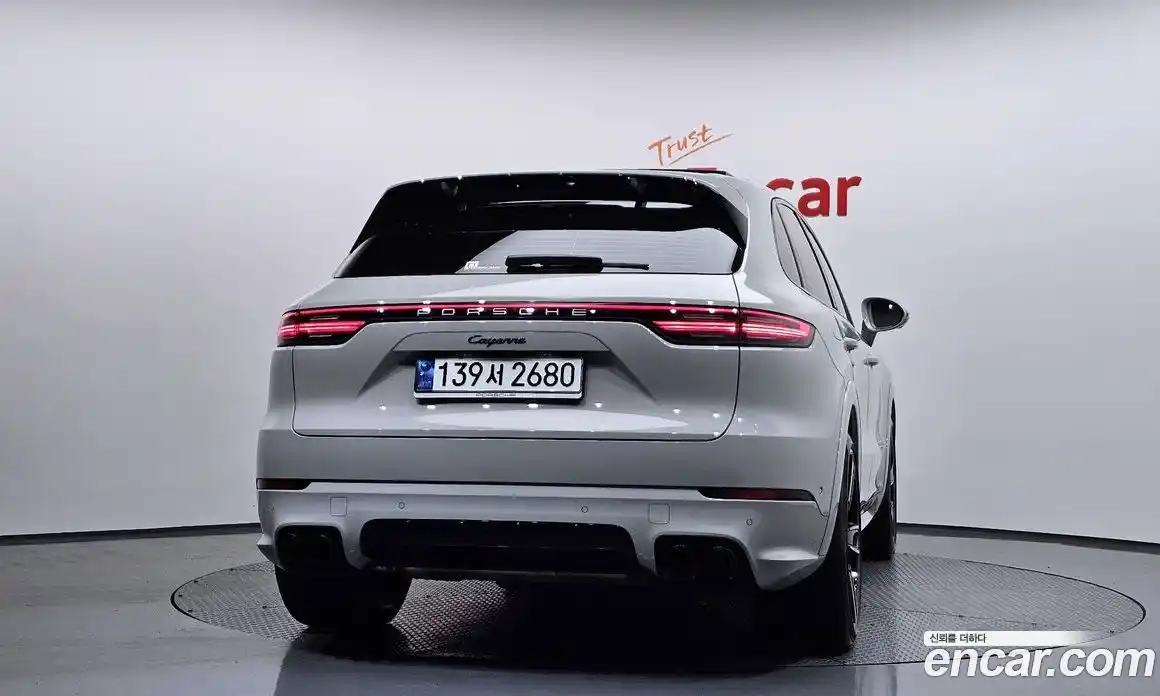 Porsche Cayenne 2023 3.0 гидро в Москве № 197139, фото 4