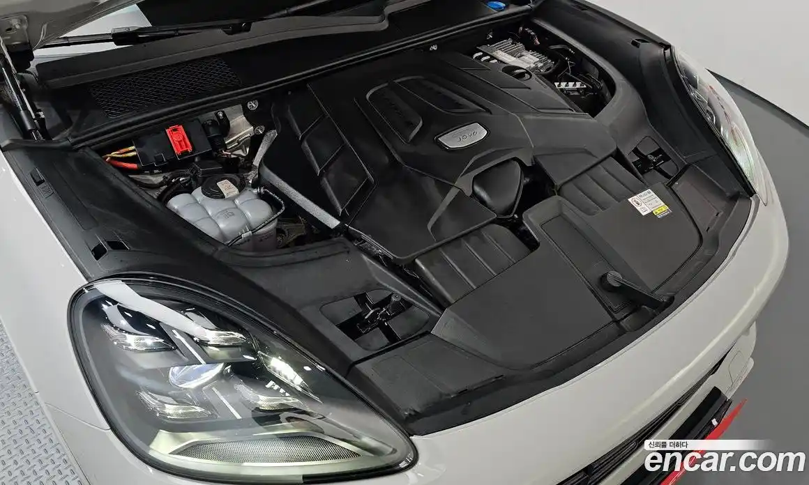 Porsche Cayenne 2023 3.0 гидро в Москве № 197139, фото 6