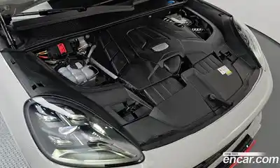 Porsche Cayenne 2023 3.0 гидро в Москве № 197139, миниатюра 6