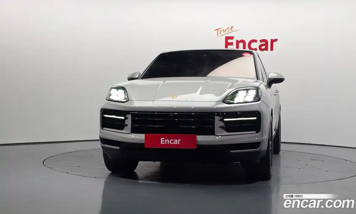 Porsche Cayenne 2024 3.0 гидро в Москве № 197213, фото 3