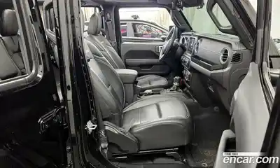 Jeep Wrangler 2022 2.0 гидро в Москве № 199494, миниатюра 11
