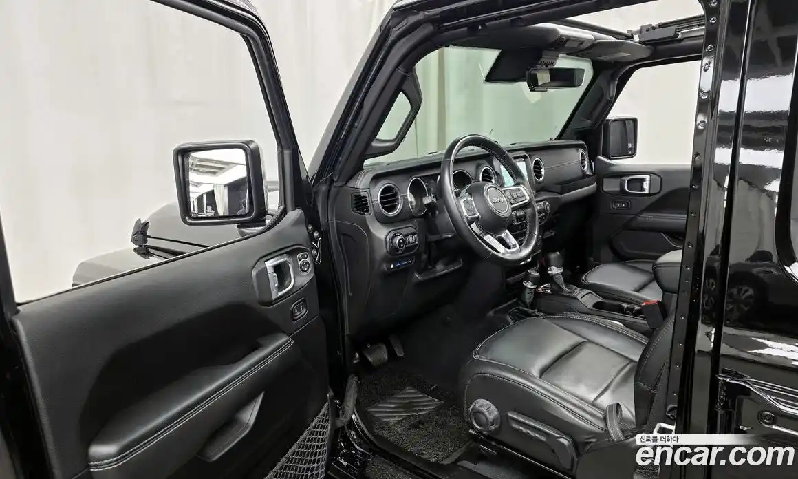 Jeep Wrangler 2022 2.0 гидро в Москве № 199494, фото 10