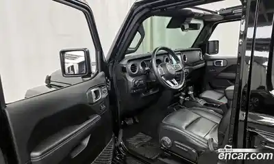 Jeep Wrangler 2022 2.0 гидро в Москве № 199494, миниатюра 10