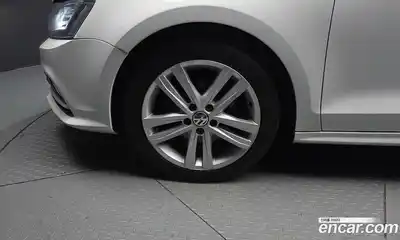 Volkswagen Jetta 2015 2.0 гидро в Москве № 205077, миниатюра 5