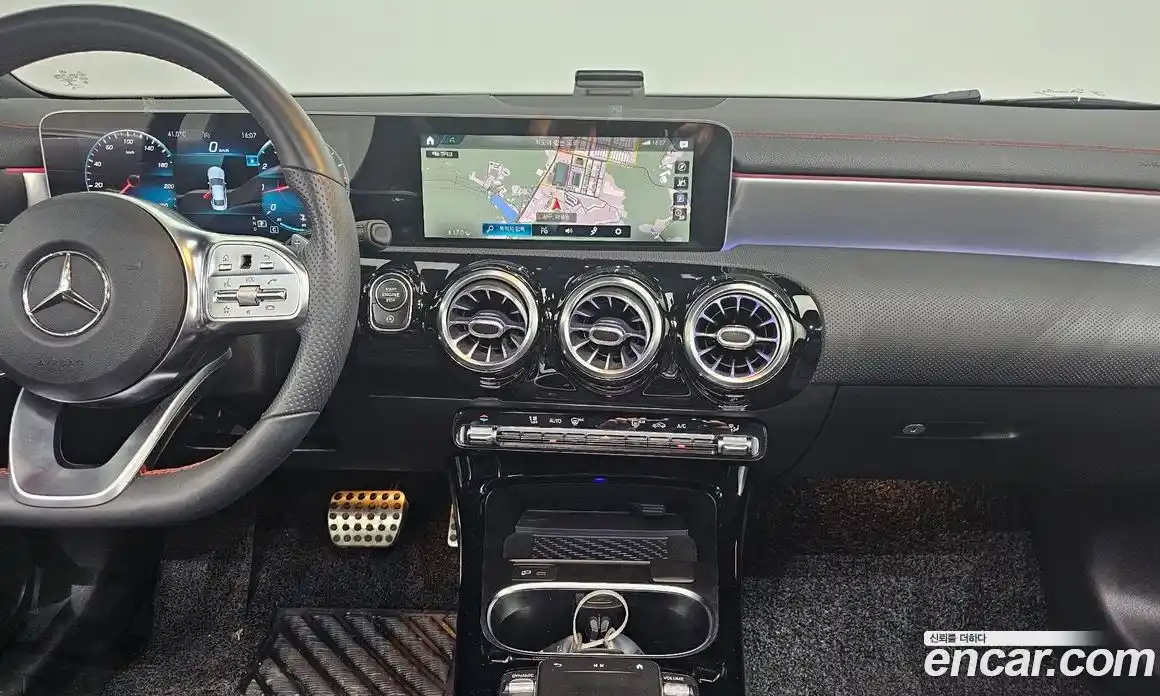 Mercedes-Benz CLA-Class 2020 2.0 гидро в Москве № 206256, фото 13